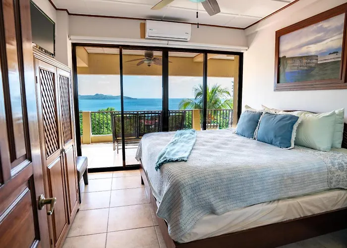 Presidential 15-oceanview Playa Flamingo